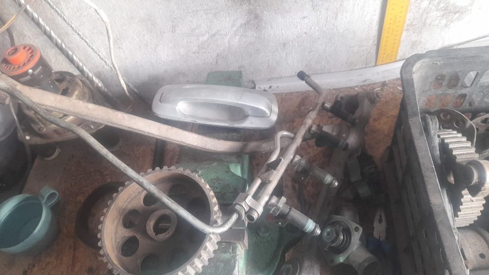 Продам запчасти от приоры