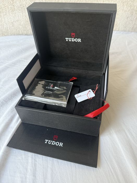 Tudor Black Bay 58 Burgundy