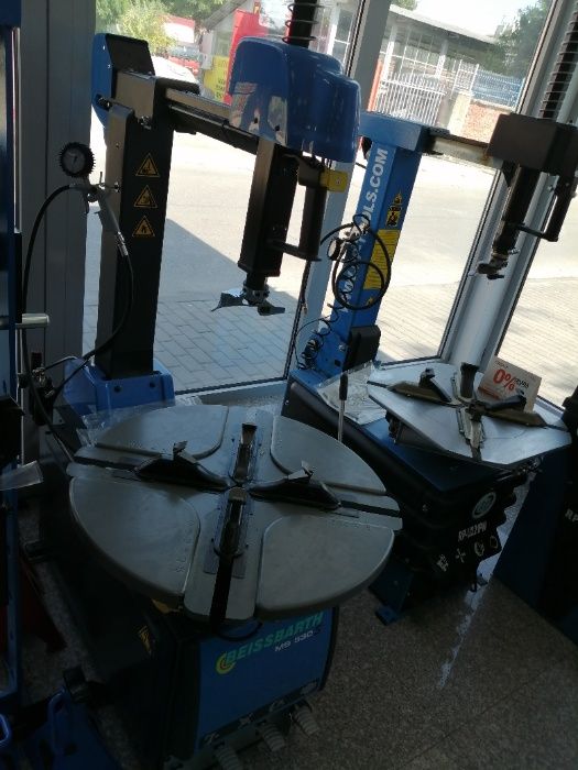 Баланс машина BEISSBARTH,Бейзбарт Германия за гуми на леки и лекотовар