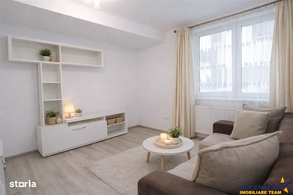 Studio luminos, regim vila, cu parcare privata – Tractorul, Brasov – o
