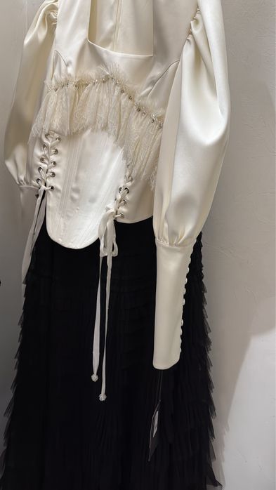 Двойка юбка с корсетом