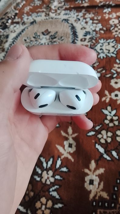 Продам наушник айрподс про