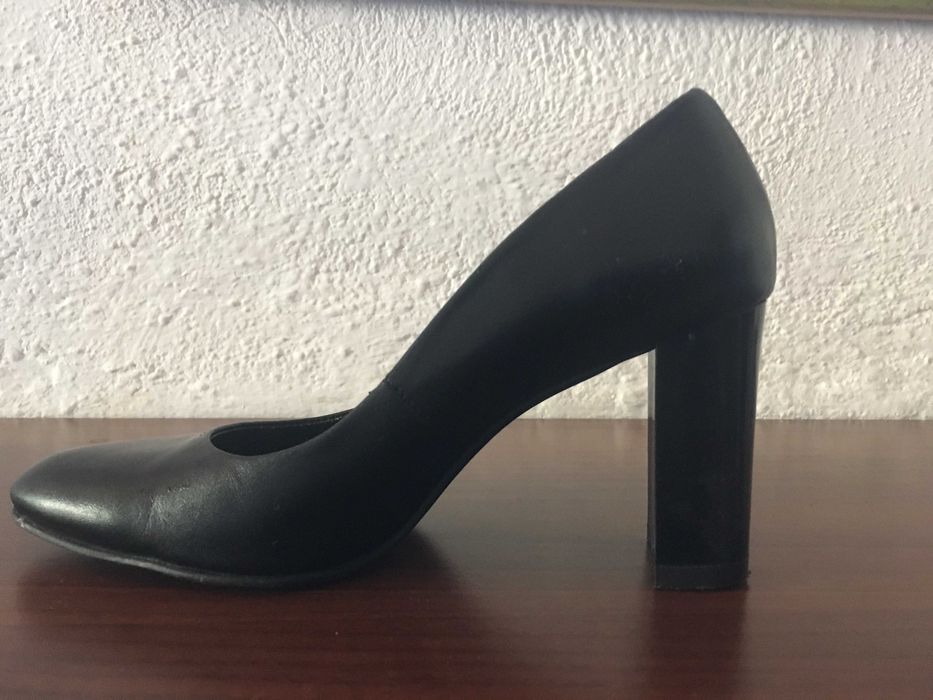 Дамски обувки от естествена кожа