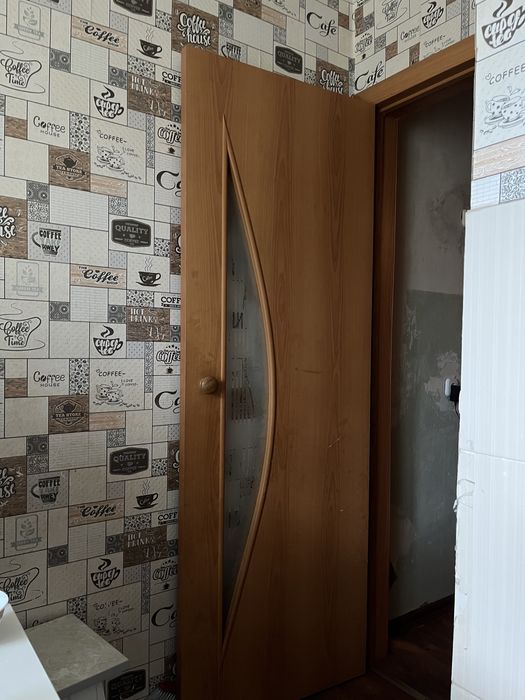 Продам межкомнатные двери б/у