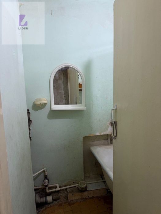 Продается 2 х комнатная квартира. Вокзал.