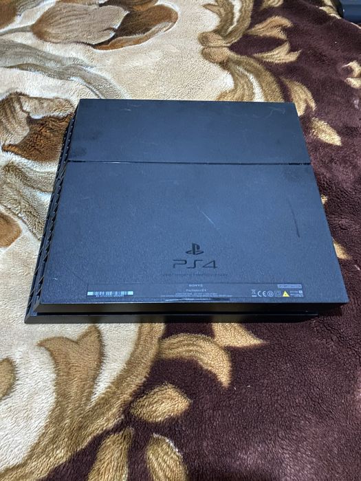 Ps 4 500 gb in stare buna