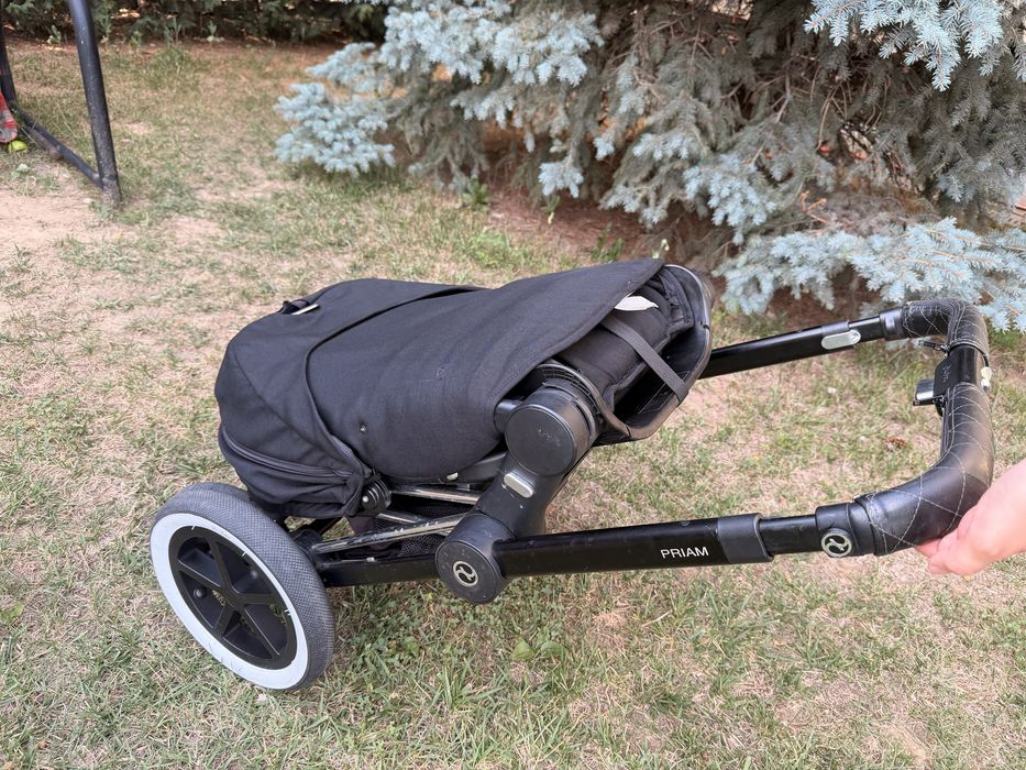 Cărucior Cybex Priam 3 piese