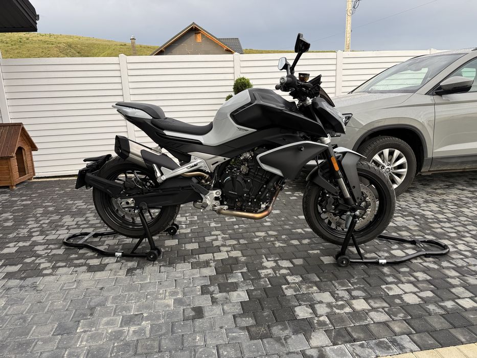 Cfmoto 800NK Advanced
