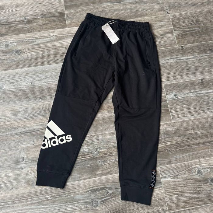 Adidas черна долница - XXL