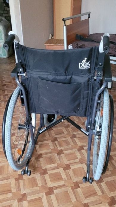 Продам инвалидные коляски