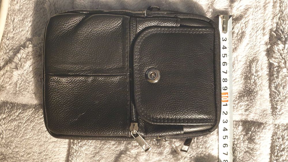 2 бр. кожени чантички за колан