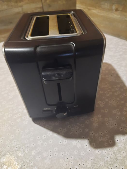 Электрический тостер Bosch.