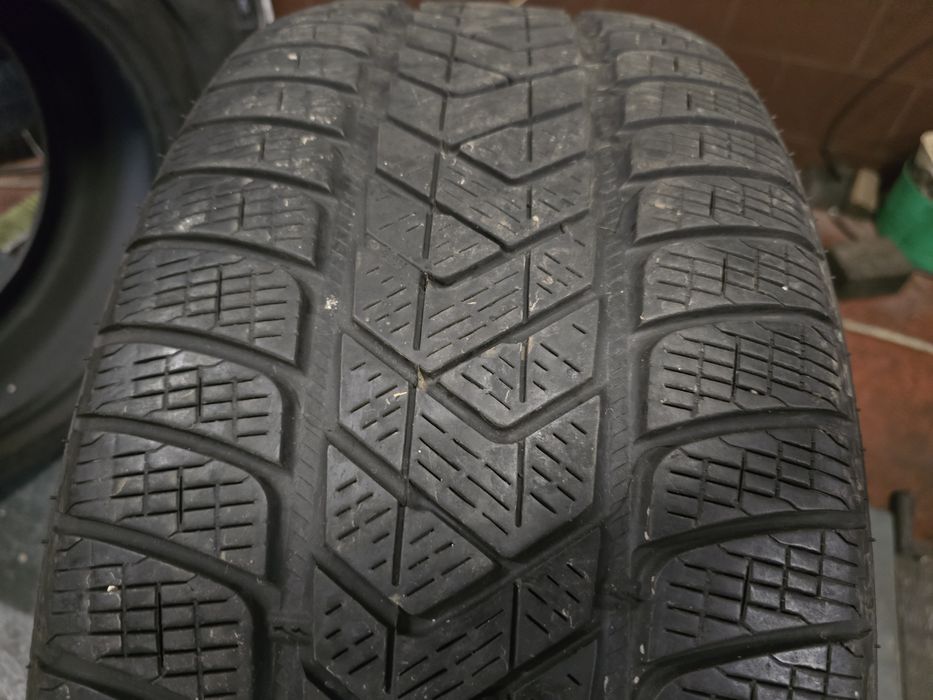 Anvelope iarna 255 45 20
