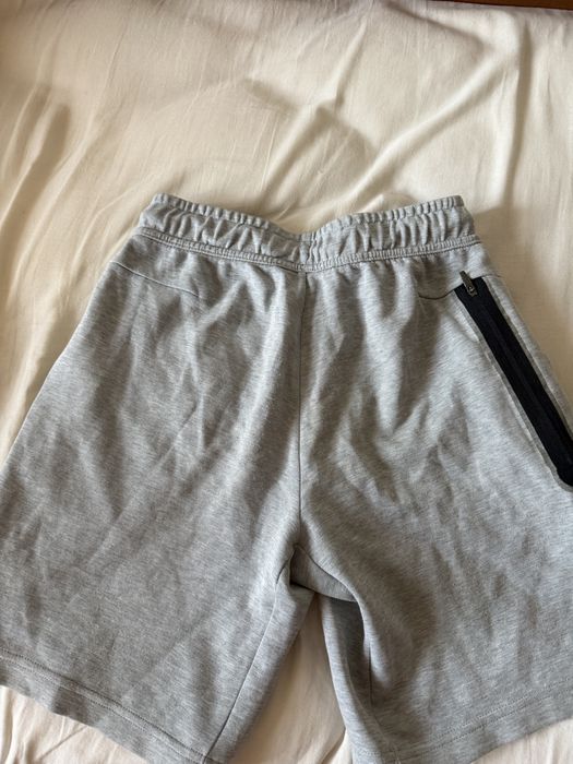 Къси Панталонки Nike tech fleece