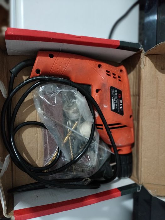 Продам телевизор и шуруповерт