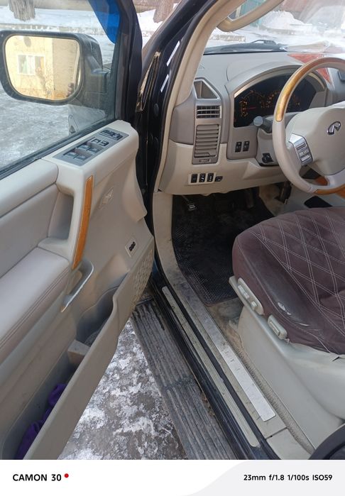 Продам обмен Инфинити QX56