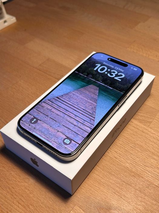iPhone 15 Pro - Neverlocked - FullBox