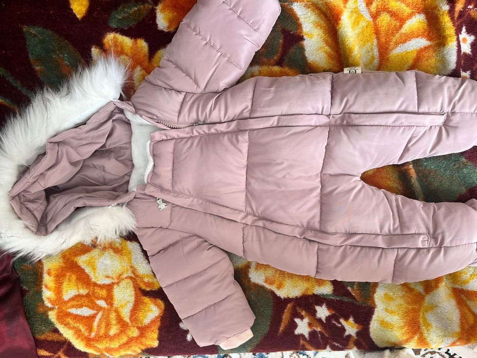 Продам комбинезон детский