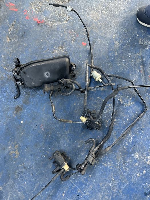 Electrovalva vacuum rezervor mercedes w212 w204 glk om651 2.2 euro5