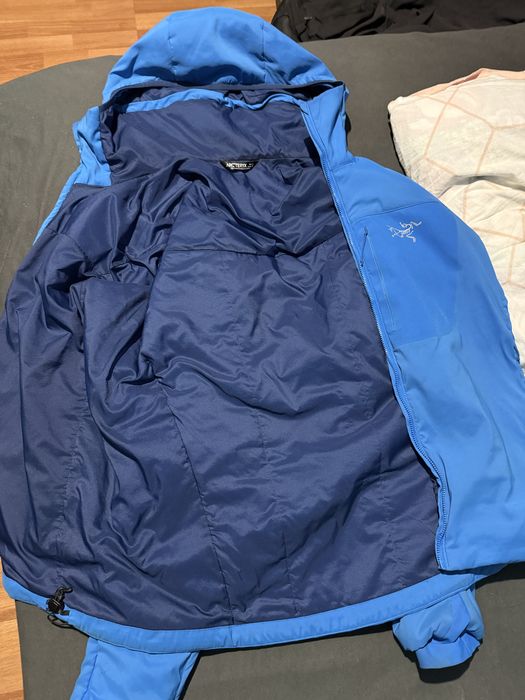 Vand geaca arcteryx