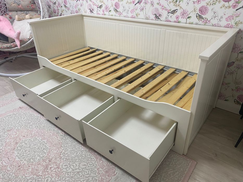Кровать IKEA 200х160