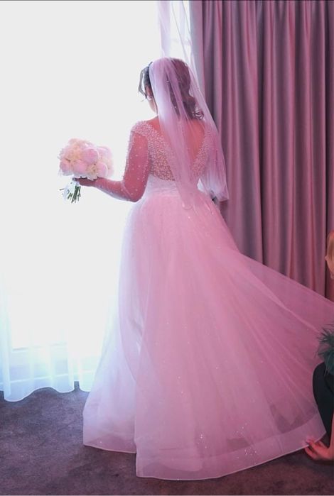 Vand rochii de mireasa