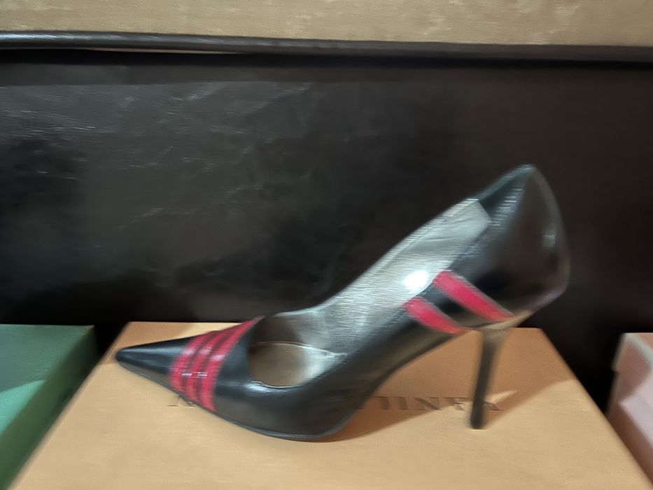 Замшевые туфли