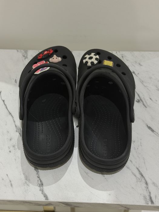 Crocs оригинал ( универсальные, подойдут девочке и мальчику)