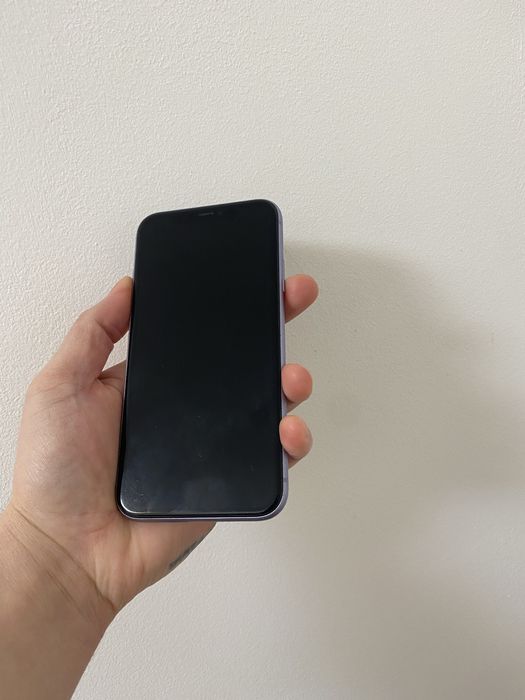 Vand Iphone 11 64 GB