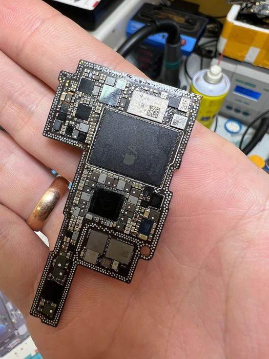 Ремонт iphone любой сложности
