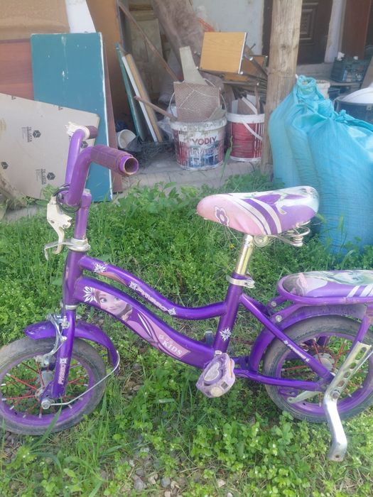 Велосипед.     .