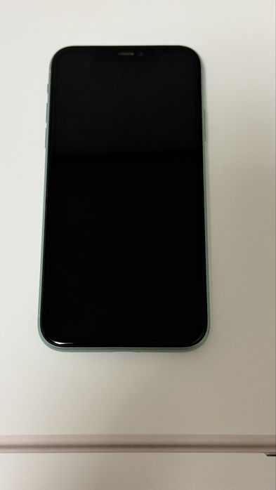 Iphone 11 green
