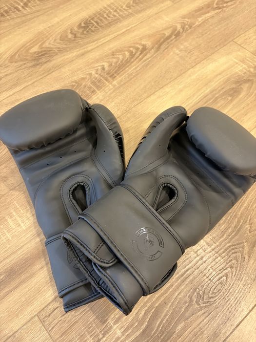 Бокс Перчатки размер 14 OZ