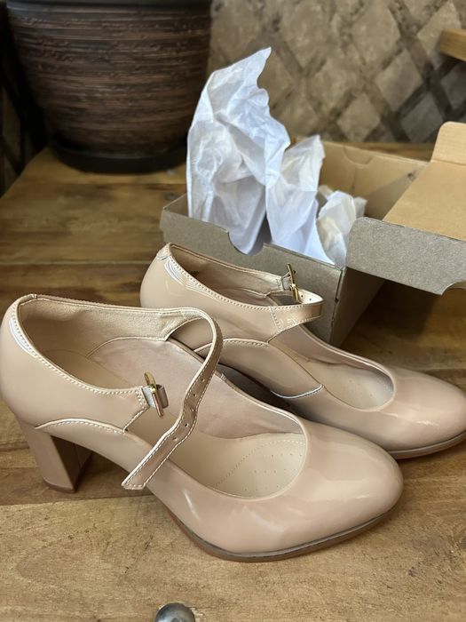 Дамски обувки  ,,Clarks"