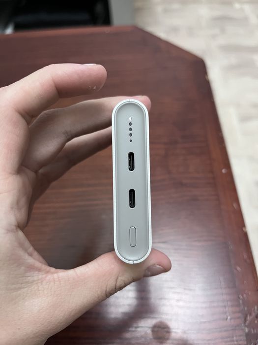 Продам powerbank samsung