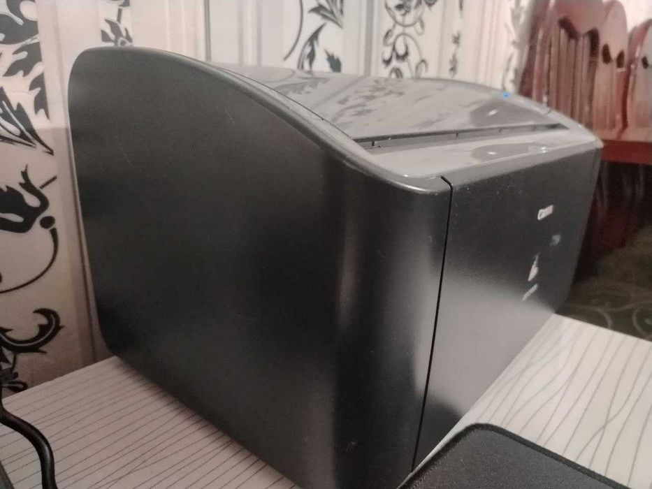 Принтер Canon lbp2900, идеалний, картридж оргинал, 1 йил гарантия