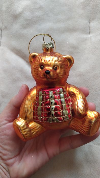 Ёлочные игрушки из стекла