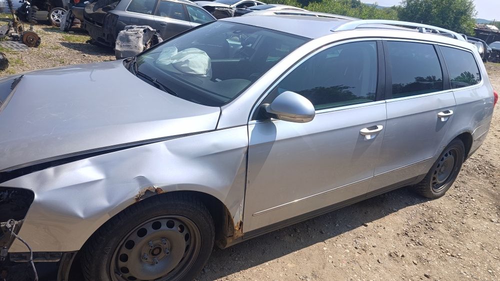 Piese motor cutie injectoare ușa haion interior caseta vw passat b6