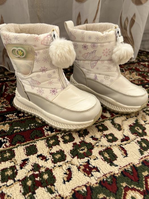 Зимние сапоги. Почти новые