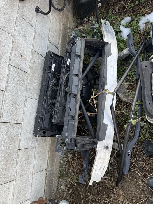 Маска очиларка бмв ф20