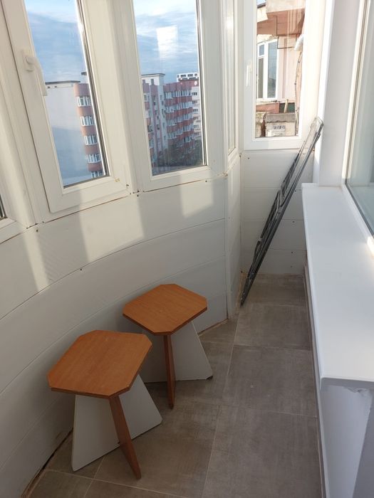 Închiriez garsoniera 42 mp