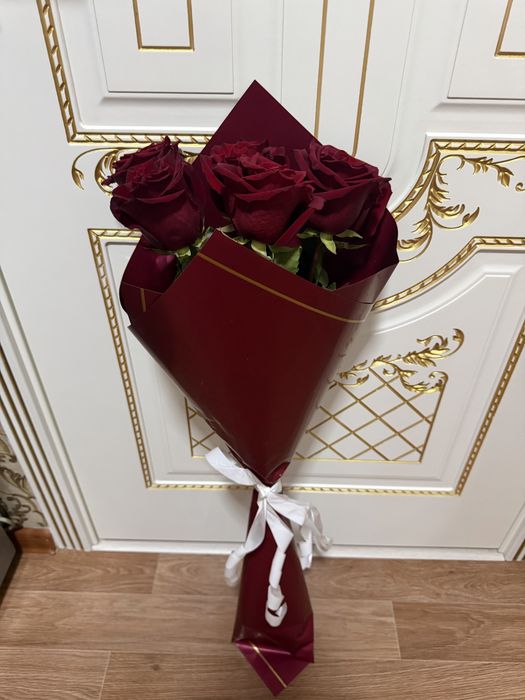 Розы голандские