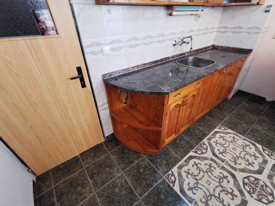 Кухня от чамов масив