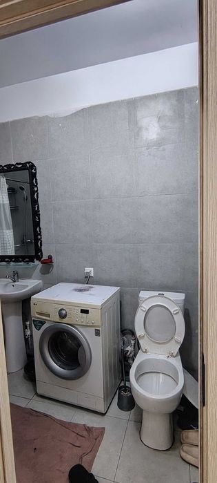 Kvartira arenda novostroyka chimgan masjid oldida srochna!