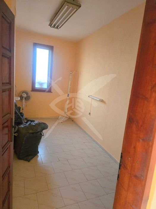 Продава се Офис в Съединение - 35 кв.м за 1000 €/кв.м - Снимка #3