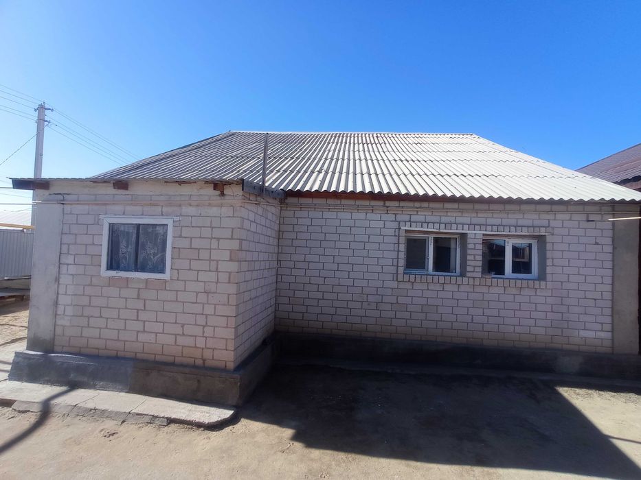 Дом щитосборный, облицованный силикатом