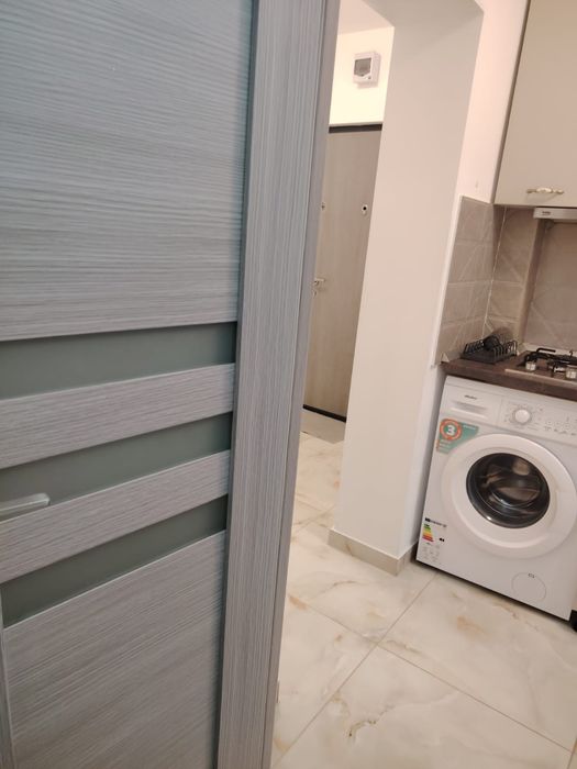 Proprietara ofer o garsoniera spre chirie