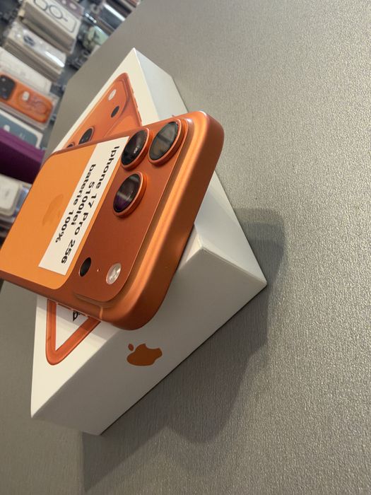 Magazin Vinde: Iphone 17 Pro 256gb 100% batetie