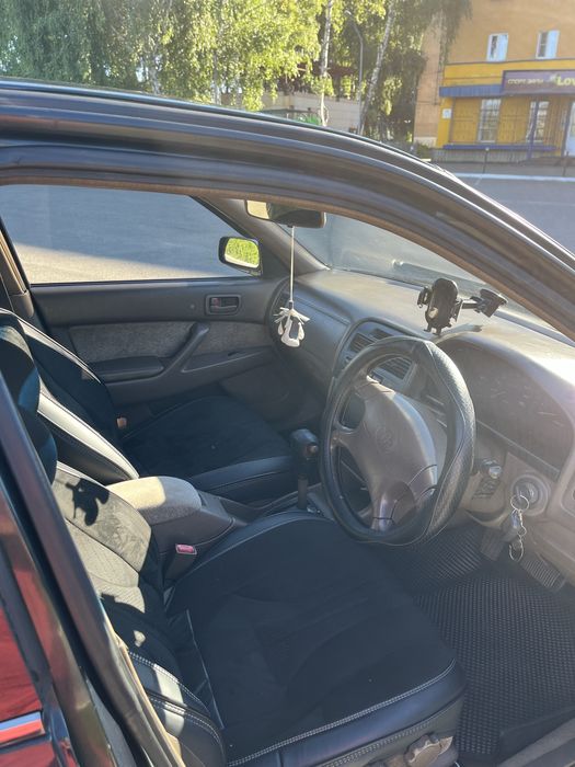 Продам Toyota Camry SV43