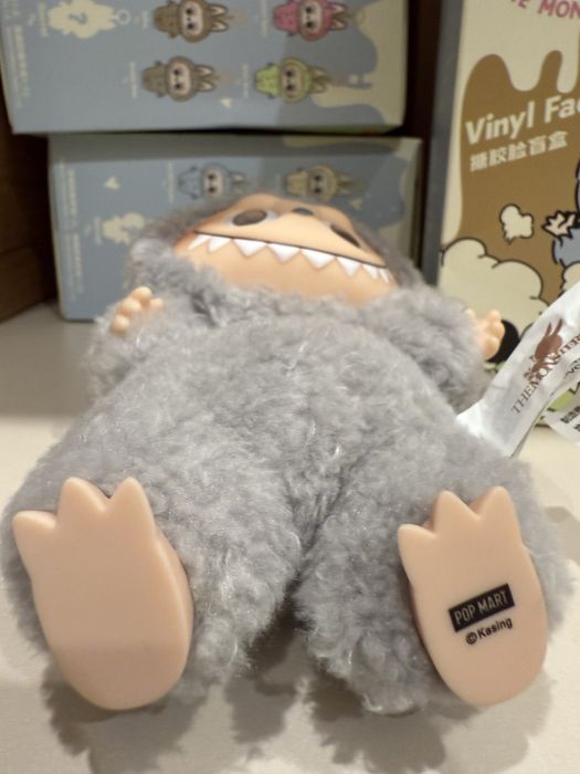 Продам мягкую игрушку LABUBU ORIGINAL